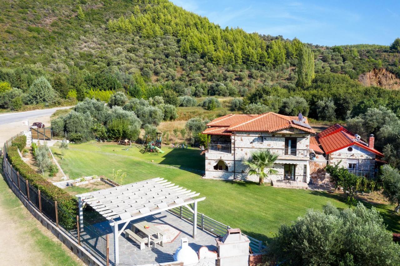 Hotel Niriides à Porto Koufo Extérieur photo